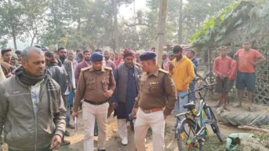 Photo of 25 साल के नौजवान के साथ माता-पिता का भी मर्डर