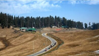 Photo of जम्मू: बर्फबारी न होने से पर्यटन और होटल व्यवसाय ठिठुरा