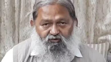 Photo of हरियाणा : गृहमंत्री विज ने सुनीं लोगों की फरियाद