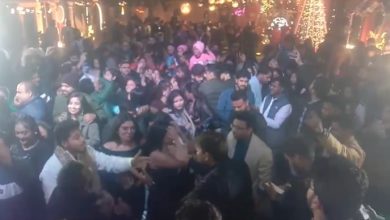 Photo of नए साल के जश्न में डूबा बिहार, डांस मस्ती के साथ लोगों ने किया 2024 का स्वागत