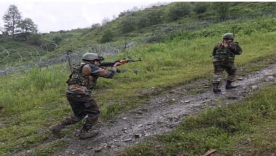 Photo of जम्मू कश्मीर : LoC पर बारूदी सुरंग में विस्फोट