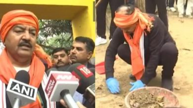 Photo of प्राण प्रतिष्ठा समारोह : डिप्टी सीएम केशव प्रसाद ने लगाई झाड़ू, बोले- बढ़ता रहेगा अभियान