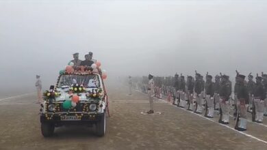 Photo of 75 वें गणतंत्र दिवस पर बक्सर के किला मैदान में डीएम ने किया झंडोतोलन