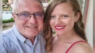 Photo of 22 साल की लड़की ने की थी 57 के बूड्ढे से शादी, जब पैदा हुई तब पति था 35 का…!