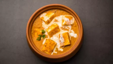 Photo of पनीर की बार-बार एक ही रेसिपी खाकर हो गए हैं बोर, तो ट्राई करें ‘मुगलई शाही पनीर’