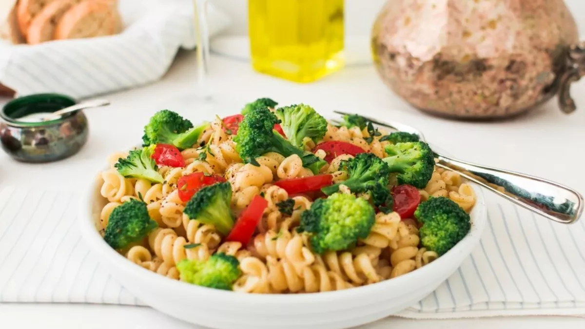 Photo of घर पर बनाएं स्वास्थ्य से भरपूर वीगन पास्ता सलाद