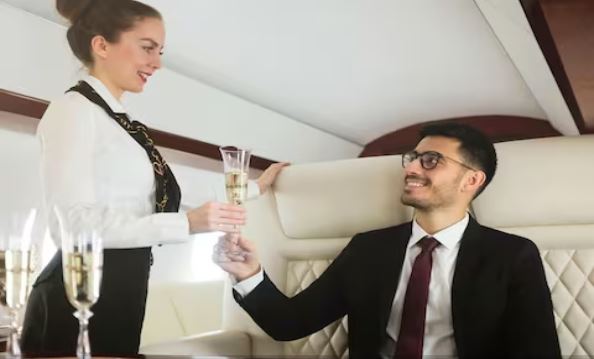 Photo of प्‍लेन के बिजनेस क्‍लास में मुफ्त सफर, शख्स ने भिड़ाया ऐसा जुगाड़!