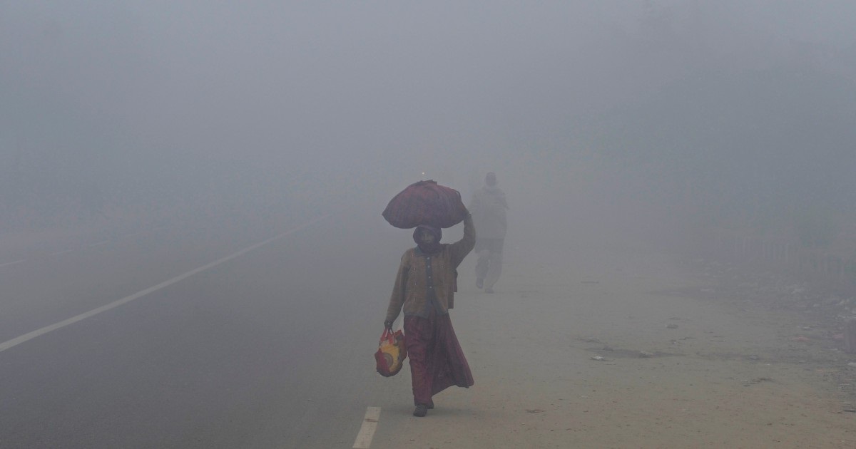 Photo of यूपी में फिर होगी बारिश…40 से अधिक जिलों में घने कोहरे की चेतावनी