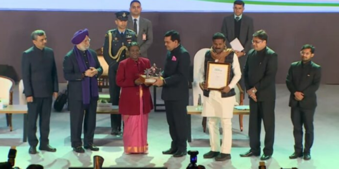 Photo of स्वच्छ सर्वेक्षण 2023 में यूपी का शानदार प्रदर्शन,दो प्रमुख शहरों को मिला राष्ट्रीय पुरस्कार!