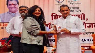 Photo of  ‘बिल लाओ, इनाम पाओ’ योजना के तहत वित्त मंत्री प्रेमचंद अग्रवाल ने विजेताओं को दिए पुरस्कार