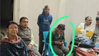 Photo of मध्य प्रदेश: गरीबी रेखा सूची में नाम जोड़ने रिश्वत मांग रहे घूसखोर पटवारी गिरफ्तार