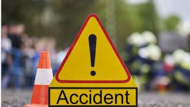 Photo of मंडला में दर्दनाक सड़क हादसा, खड़े ट्रक से टकराई कार