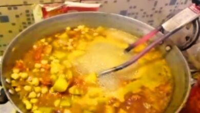 Photo of घर में खत्म हो गया गैस, अधपकी रह गई थी सब्जी, शख्स ने लगाया ‘सॉलिड जुगाड़’