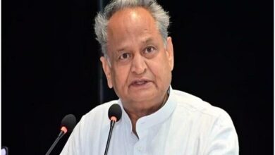 Photo of राजस्थान के पूर्व मुख्यमंत्री अशोक गहलोत कोरोना पॉजिटिव