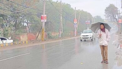 Photo of पंजाब: लगातार बरसात से बढ़ी ठंडक, दिन के तापमान में 3.2 डिग्री की बड़ी गिरावट