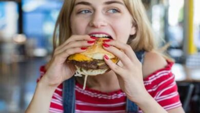 Photo of बर्गर खाना है पसंद तो जीत सकते हैं 8 करोड़, करना होगा छोटा सा काम…