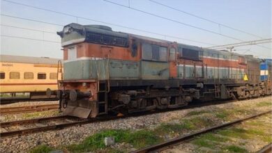 Photo of पंजाब में बिना लोको पायलट पटरी पर दौड़ी ट्रेन…