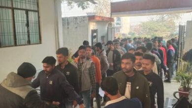 Photo of पुलिस आरक्षी भर्ती: 50-50 हजार में बिहार से आए दो सॉल्वर!