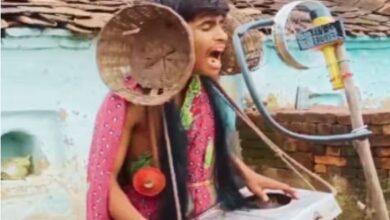 Photo of मिल गया रानू मंडल का भाई! चूल्हा, टोकरी और छन्नी लेकर गाया गाना