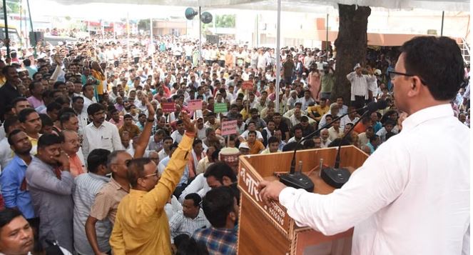 Photo of पुरानी पेंशन बहाली: 16 फरवरी को राष्ट्रव्यापी हड़ताल करेंगे कर्मचारी