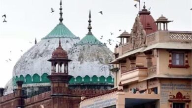Photo of यूपी: श्री कृष्ण जन्मभूमि और शाही ईदगाह मस्जिद मामले में आज होगी अगली सुनवाई