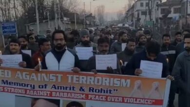 Photo of श्रीनगर में आतंकी हमले के खिलाफ रोष, जम्मू में प्रदर्शन