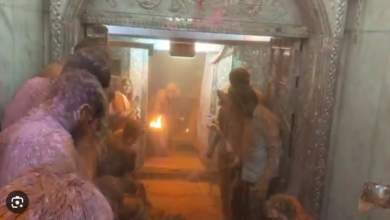 Photo of उज्जैन के महाकाल मंदिर में भस्मआरती के दौरान लगी आग, 13 लोग घायल