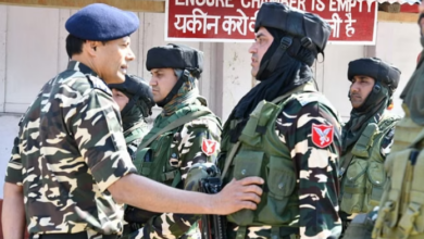 Photo of लोकसभा चुनाव: एसएसबी के महानिदेशक का कश्मीर दौरा