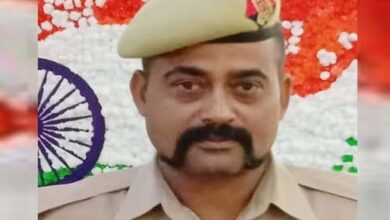 Photo of यूपी: बीमारी से जंग हार गया रौबदार मूंछों वाला पुलिस कांस्टेबल…