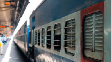 Photo of होली पर व्यवस्थाएं बनाने में नाकाम रेलवे, अंबाला में गिड़गिड़ाते रहे कंफर्म टिकट यात्री