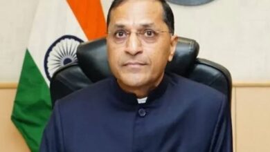 Photo of लोकसभा चुनाव के मतदान से पहले चुनाव आयुक्त का इस्तीफा