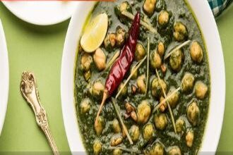 Photo of स्पेशल ट्विस्ट के साथ बनाएं छोले पालक, स्वाद और सेहत का है खजाना