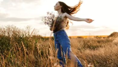 Photo of अस्पताल ने मरा घोषित किया, 23 मिनट बाद ज़िंदा हो गई लड़की! 