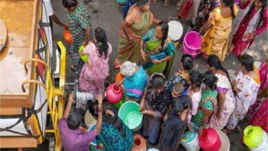 Photo of बेंगलुरु जल संकट: पानी के लिए तरस रहे बेंगलुरु में बागवानी-कार धोना 22 परिवारों को पड़ा भारी
