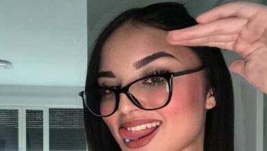 Photo of अपनी मनपसंद ड्रेस पहन कर रेस्टोरेंट में आई थी महिला, वेटर ने कहा जैकेट पहनिए…!