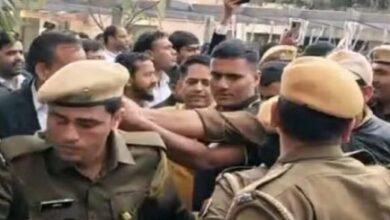 Photo of राजस्थान: पेपर लीक केस में गिरफ्तार 14 ट्रेनी एसआई कोर्ट में पेश