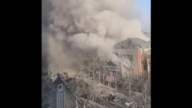 Photo of चीन: बीजिंग के पास इमारत में धमाके के बाद लगी आग