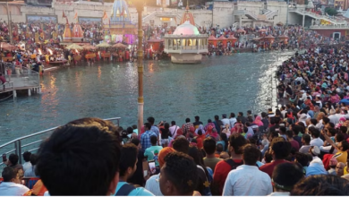 Photo of हरिद्वार में स्नान करने उमड़ी श्रद्धालुओं की भीड़