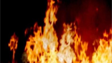 Photo of हरियाणा: मोमबत्ती से दुकान में लगी आग, भाई और बहन सहित 3 बच्चों की मौत