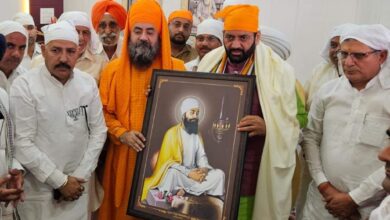 Photo of सीएम नायाब सैनी ने श्री गुरु तेग बहादुर जी के प्रकाश पर्व पर गुरुद्वारा साहिब में टेका माथा