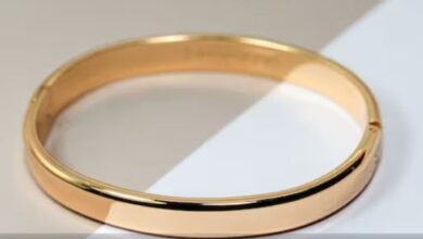 Photo of मैदान में घूम रहा था 12 साल का बच्चा, अचानक उसे कुछ मिला…!