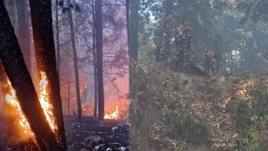 Photo of उत्तराखंड: धधक रहे जंगल…लैंसडौन में छावनी तक पहुंची आग, सेना के जवानों ने संभाला मोर्चा