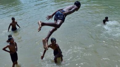 Photo of प्रयागराज, सुल्तानपुर, बहराइच व वाराणसी में तापमान 40 डिग्री सेल्सियस पार