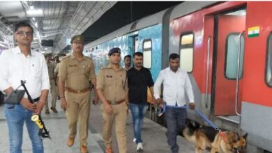 Photo of यूपी: बरौनी- ग्वालियर एक्सप्रेस में बम की सूचना से मचा हड़कंप