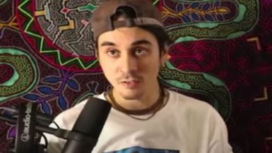 Photo of  मेंढक के जहर का धूम्रपान किया था इस शख्स ने, अनुभव में लगा…