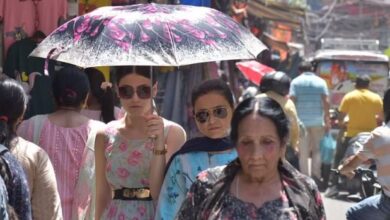 Photo of जम्मू में पारा छठे दिन 41 पार , संभाग में लू का येलो अलर्ट, 28 मई तक राहत नहीं