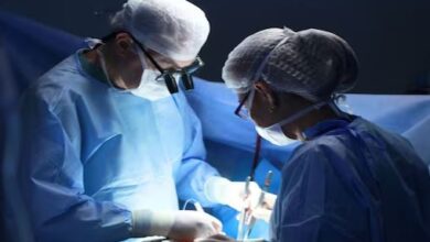 Photo of पहले हुई दांत में बीमारी, फिर चेहरे तक पहुंच गए मांस खाने वाले कीड़े, चबा जाते पूरा चेहरा