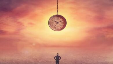 Photo of 2000 साल आगे की दुनिया देखकर लौटा शख्स, दी खुशखबरी -‘अंधेरे के बाद लौटेगा सुनहरा युग