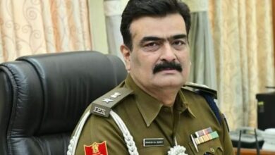 Photo of बिहार : चर्चित IPS अधिकारी राकेश दुबे का निलंबन वापस