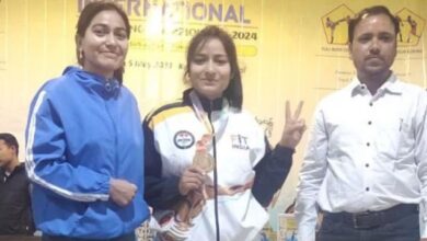 Photo of  इंडो-नेपाल इंटरनेशनल आर्म बॉक्सिंग; नारनौल की बेटी तमन्ना नरवाल ने जीता गोल्ड
